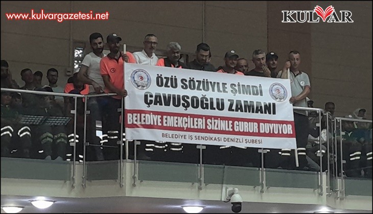 Peraş Çalışanlarından Başkan Çavuşoğlu'na Pankart