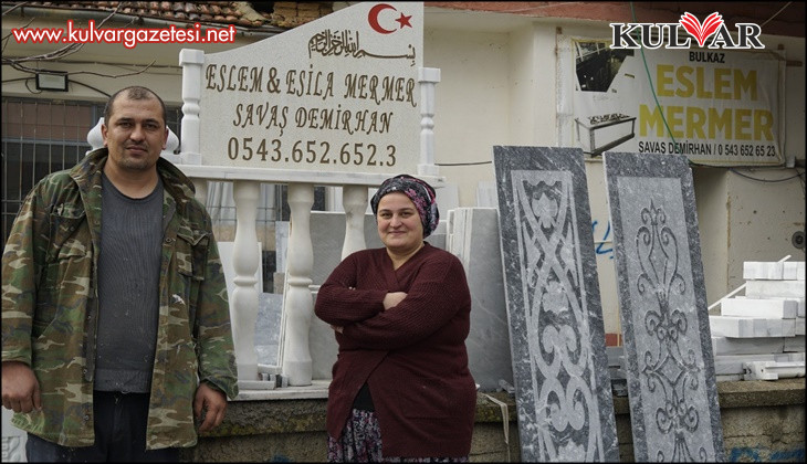 Sanal alemde başlayan aşk, mermer atölyesinde omuz omuza hayat mücadelesine dönüştü