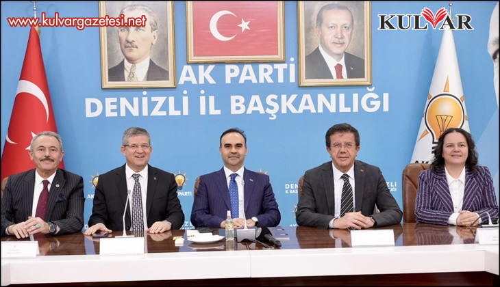Sanayi ve Teknoloji Bakanı Mehmet Fatih Kacır Denizli partilileriyle bir araya geldi