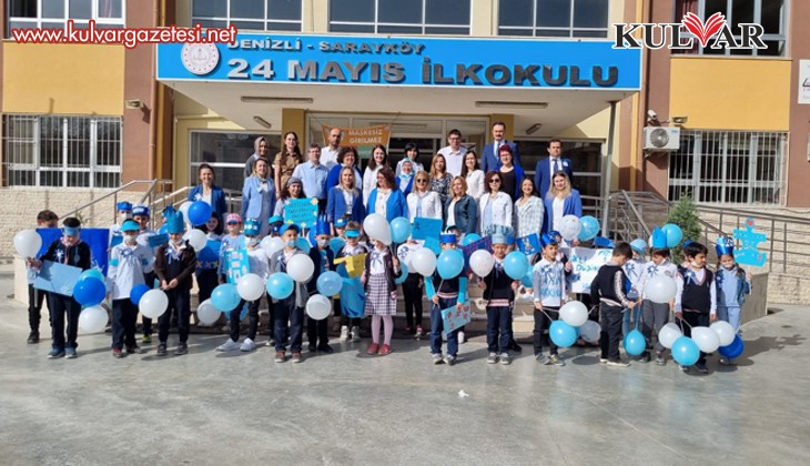 Sarayköy 24 Mayıs İlkokulu’ndan otizm farkındalık yürüyüşü