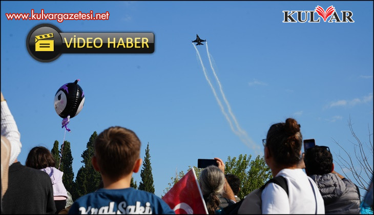 SOLOTÜRK'ten Pamukkale semalarında Cumhuriyet coşkusu