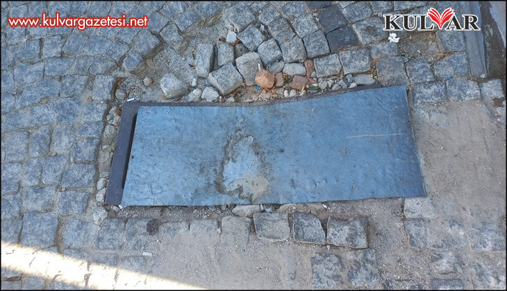 Tarihi çarşının yollarında yürümek işkenceye dönüştü