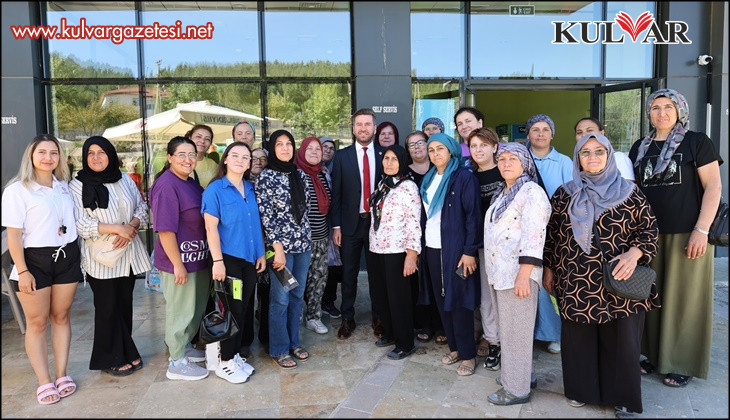 Tavas Belediyesi kırsal mahallerde yaşayan kadınlar için yüzme kursu başlattı