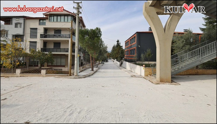 Tavas’ta alt ve üstyapı çalışmaları aralıksız sürüyor