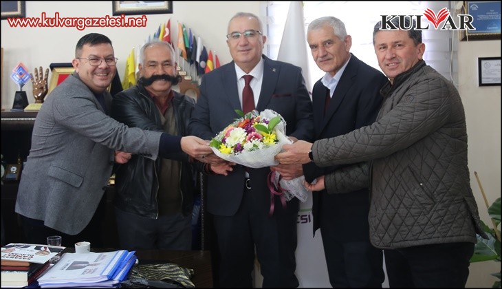 Yeniden aday gösterilen Başkan Arslan ziyaretçi akınına uğradı